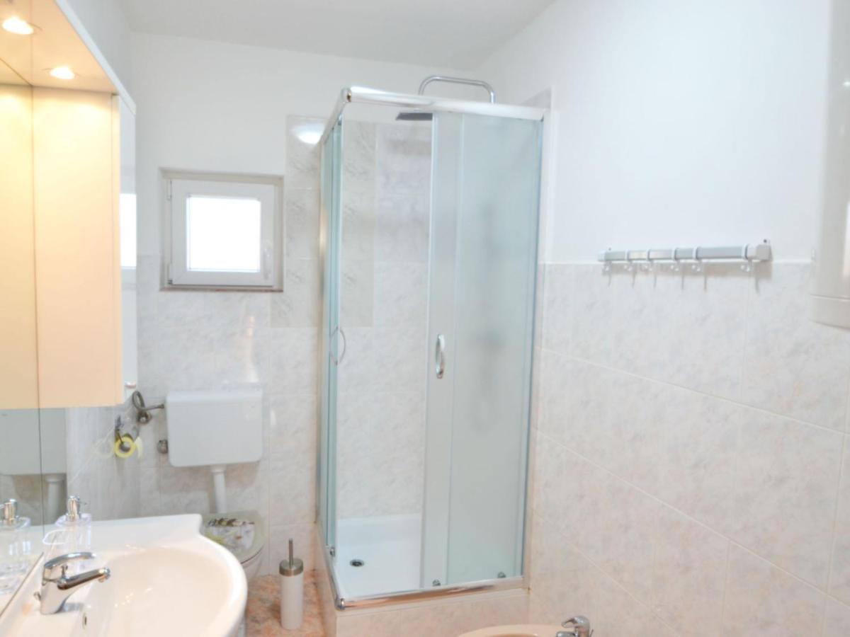 Holiday Home Frane By Interhome Lisane Tinjske Экстерьер фото