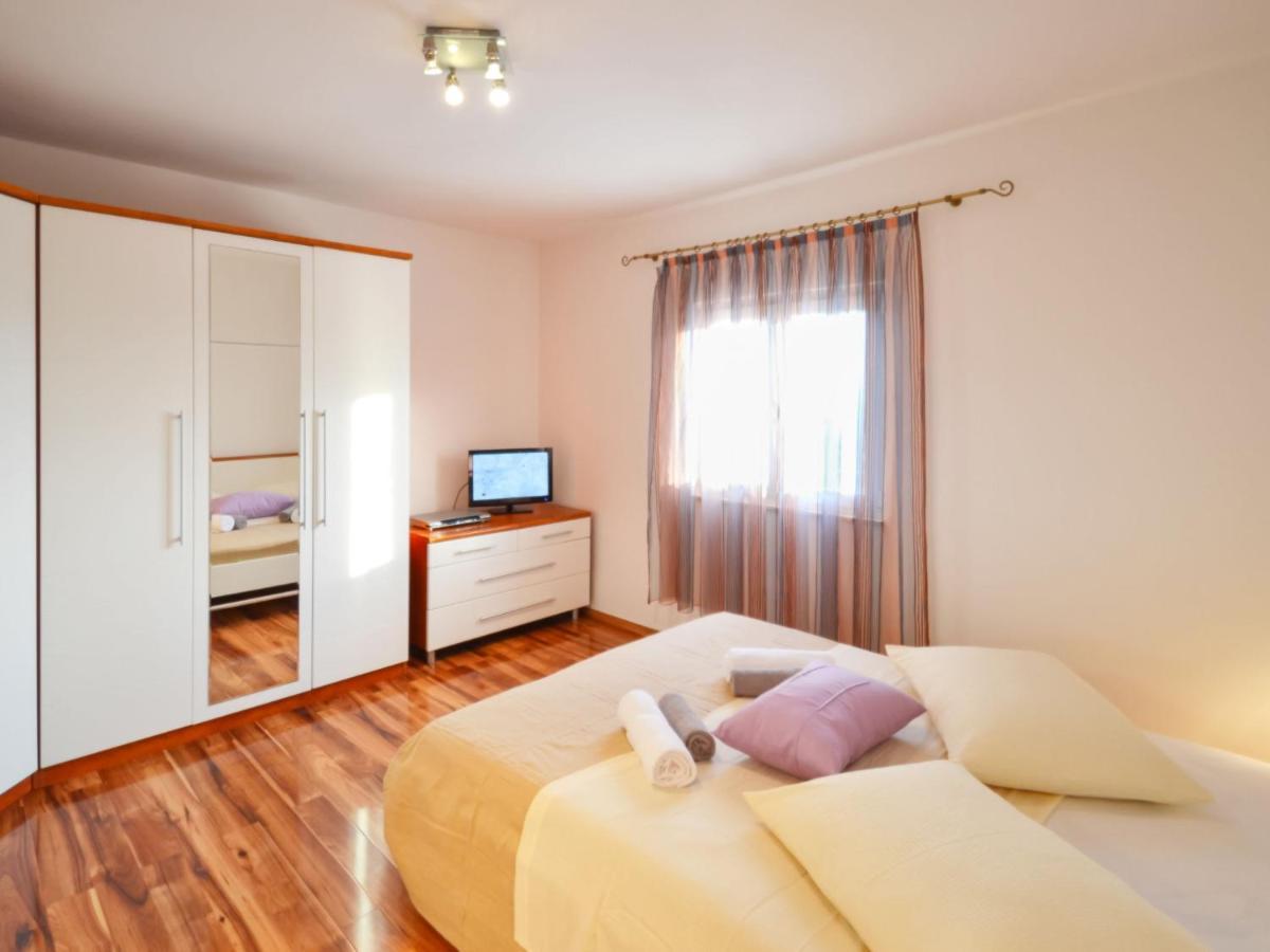 Holiday Home Frane By Interhome Lisane Tinjske Экстерьер фото